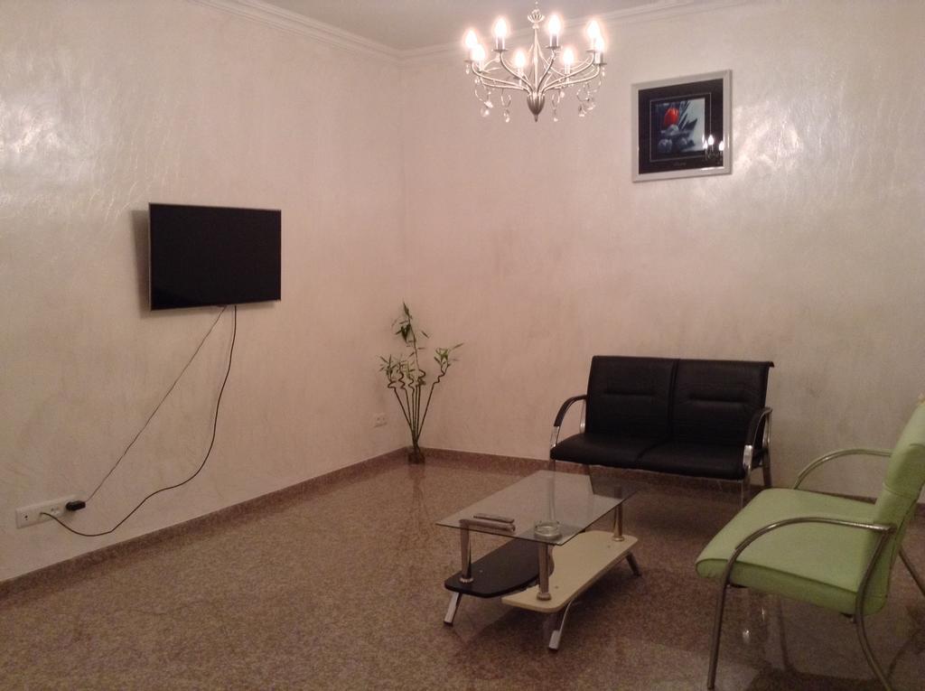 Lasha Guest House Makhinjauri Luaran gambar